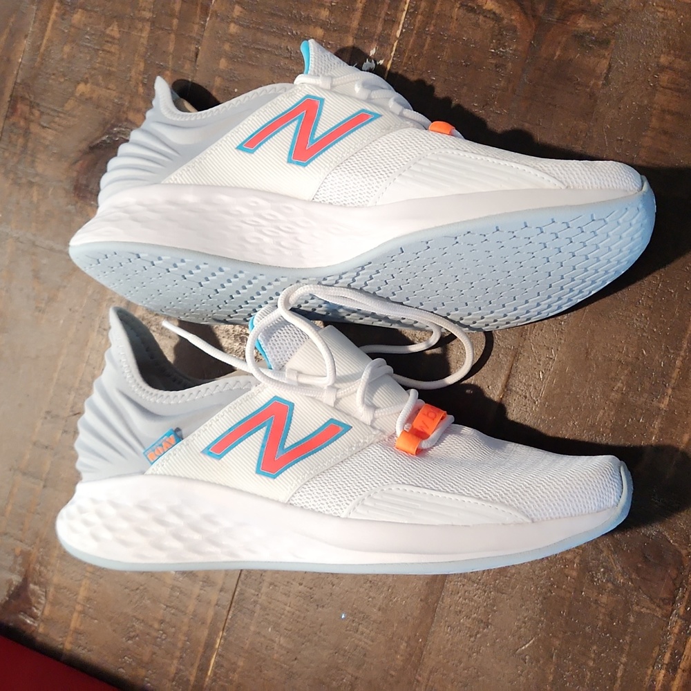 Womens New Balance sz 10.5 - Picture 5 of 6